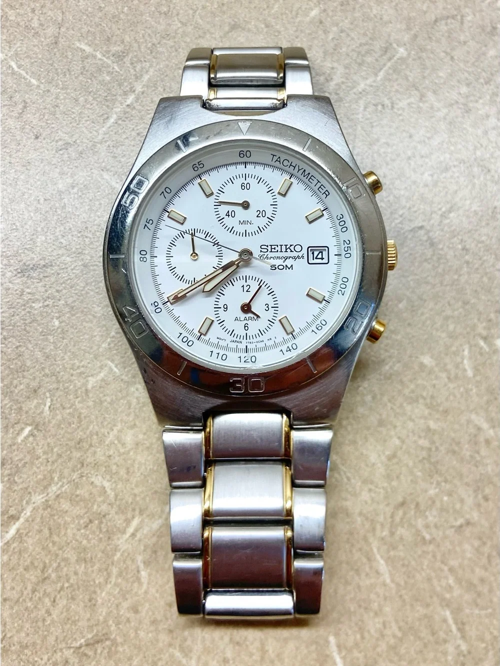 Seiko Two-Tone Silver and Gold Chronograph Watch 7T62-0BW0
